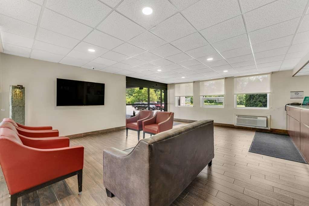 Quality Inn Easton Interior photo
